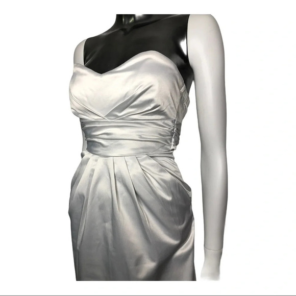 🛍️3/$40 Sakura White Polished Cotton Strapless Dress Size Extra Small - Picture 2 of 4
